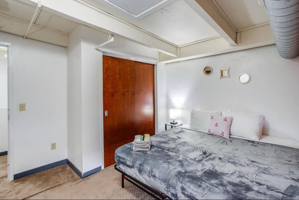 로체스터 Centric Modern Loft W/ King Beds 아파트 외부 사진