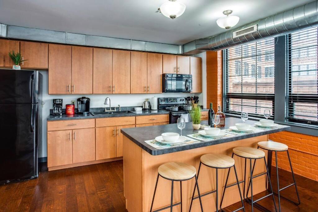 로체스터 Centric Modern Loft W/ King Beds 아파트 외부 사진