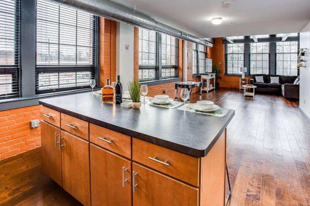 로체스터 Centric Modern Loft W/ King Beds 아파트 외부 사진