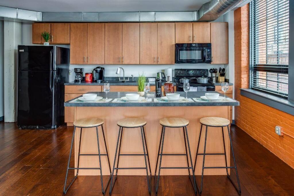 로체스터 Centric Modern Loft W/ King Beds 아파트 외부 사진